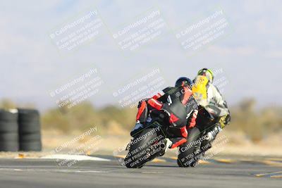 media/Jan-10-2025-CVMA Friday Practice (Fri) [[489e0da257]]/Group 4 and Trackday/Session 4 (Turn 16)/